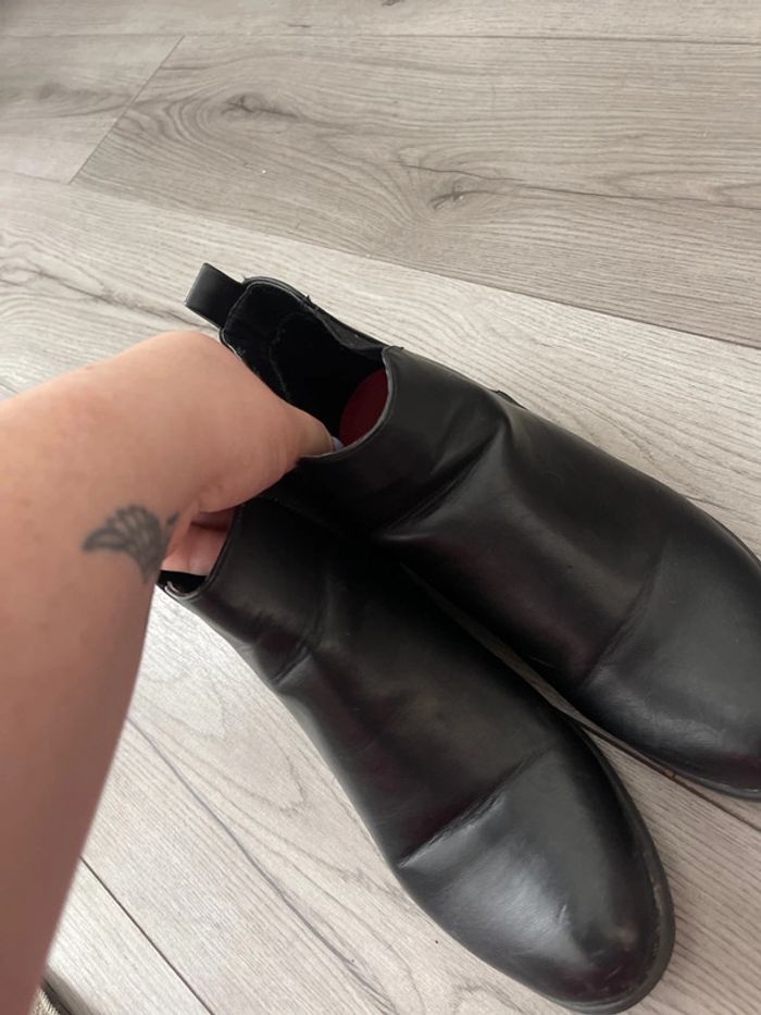 Bottines noires taille 41 en bon état - photo numéro 3