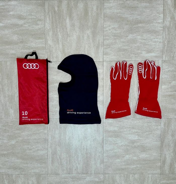 Gants et Cagoule Audi - photo numéro 11