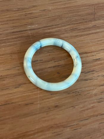 Bague en bakelite vintage TDD 75