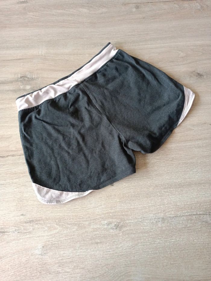 51. Short Decathlon 12-13ans 148-159cm - photo numéro 2