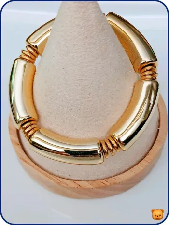 Bracelet tube doré élastique – style bold chic