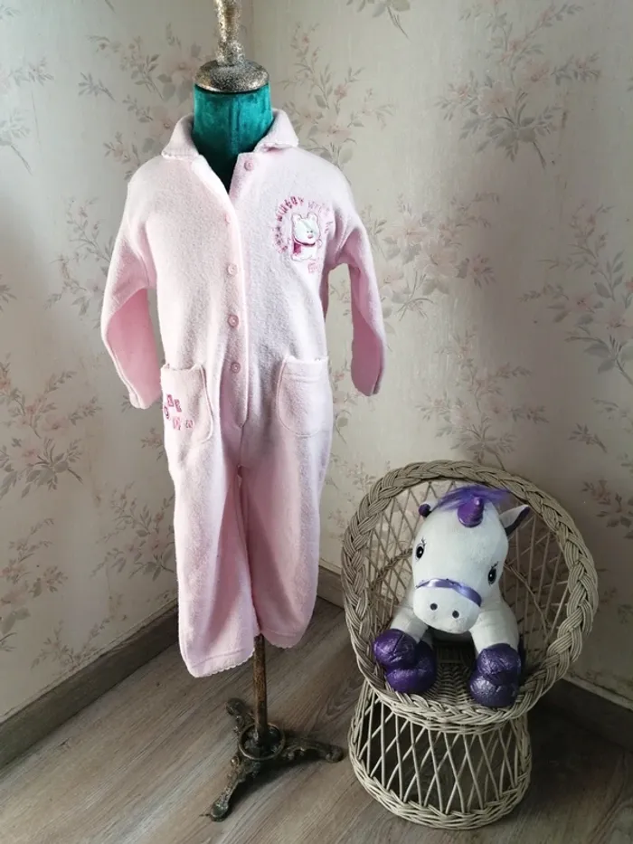 Combinaison pyjama polaire rose avec poches et broderie ours / graine de rêve / (3ans)