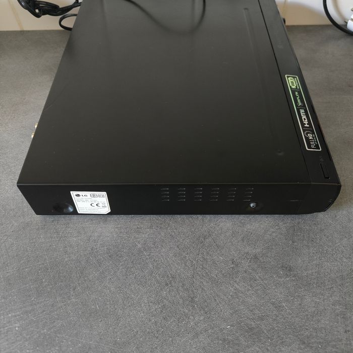 LG HT805DC Receiver 5.1 Lecteur DVD Home Cinéma Tuner FM Sans Télécommande - photo numéro 3