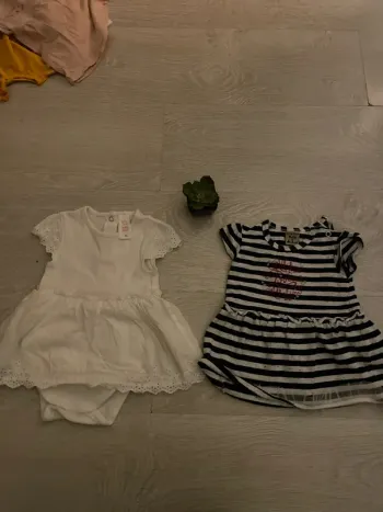 Lot de 2 robes 3 mois