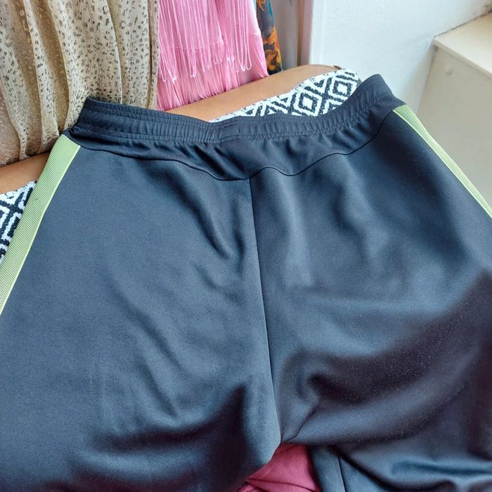 Pant jogging Nike taille M - photo numéro 3