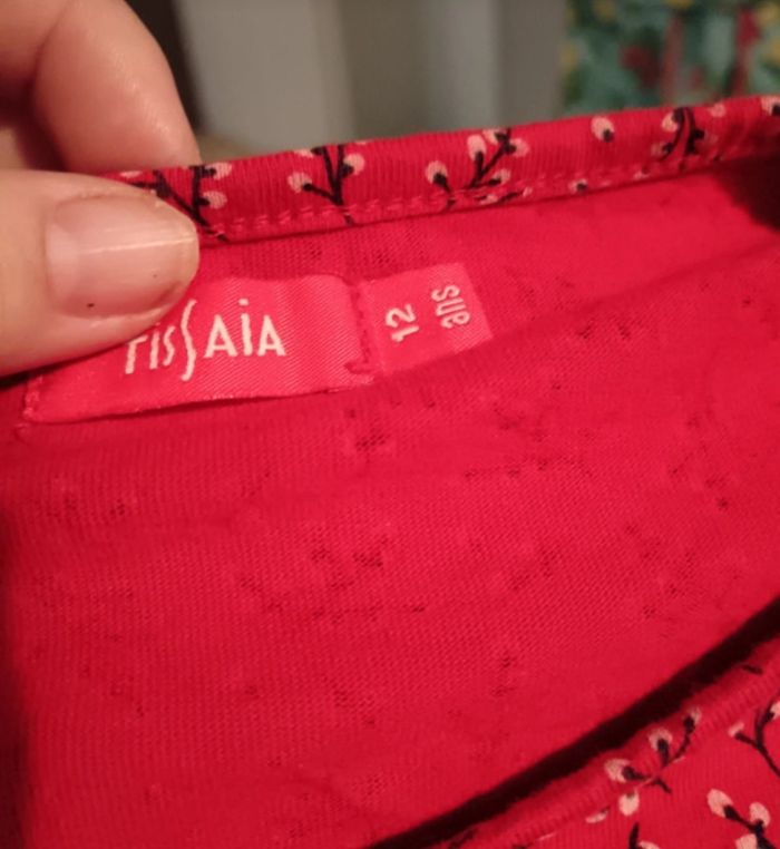 Robe fille rouge à motifs - photo numéro 2