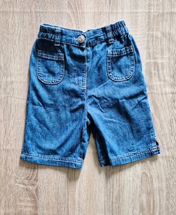 Bermuda en jean 3 Suisses - 18 mois - Très bon état