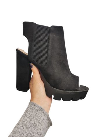 Chaussures a talons taille 41