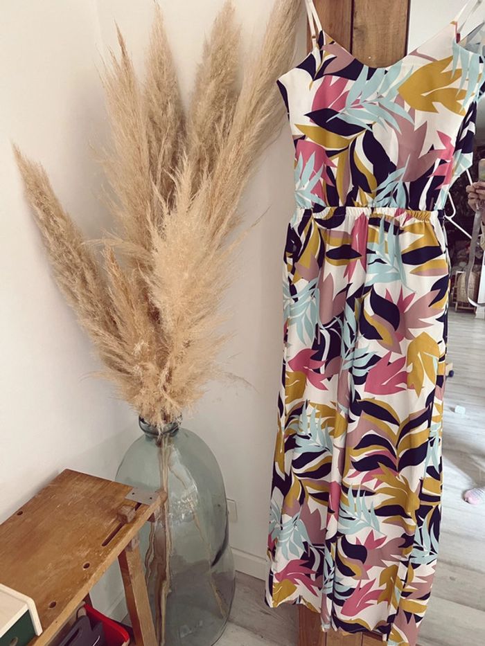 Magnifique combinaison multicolore dos nu