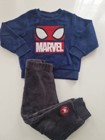 Pyjama 2 pièces garçon 3 ans Spiderman Marvel 