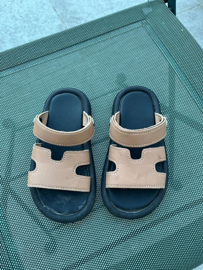 Sandales beige marron