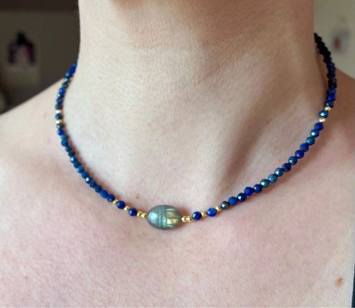 Collier amulette scarabée Labradorite et Lapis-lazuli - photo numéro 8