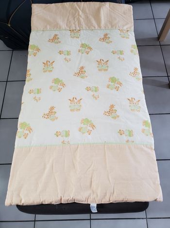 Couette et draps housse