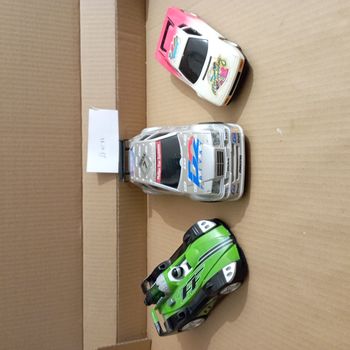 voiture grand modèle divers PVC (sachet de 3)