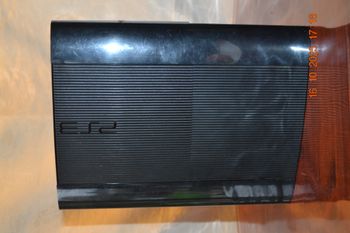 Console PS3 avec manettes et jeux