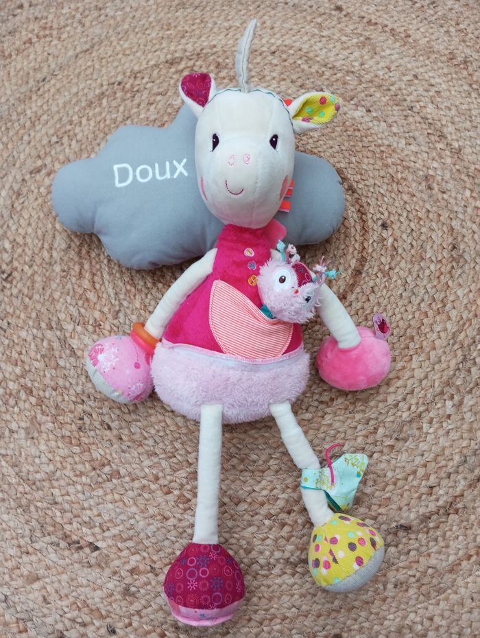 Peluche d'activités