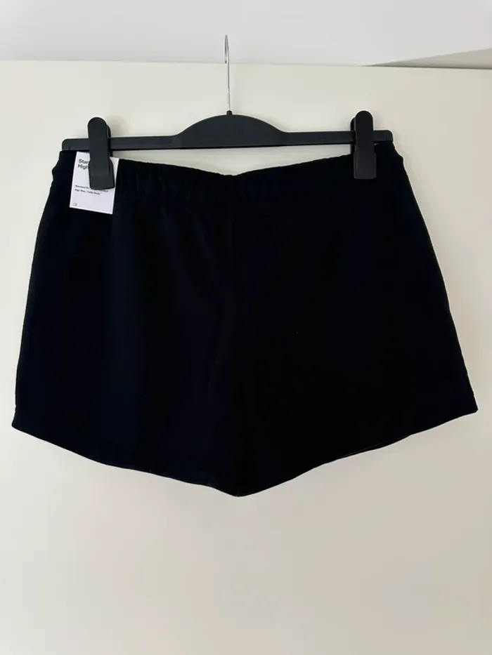 Nike short noir taille M pour femme neuf - photo numéro 5
