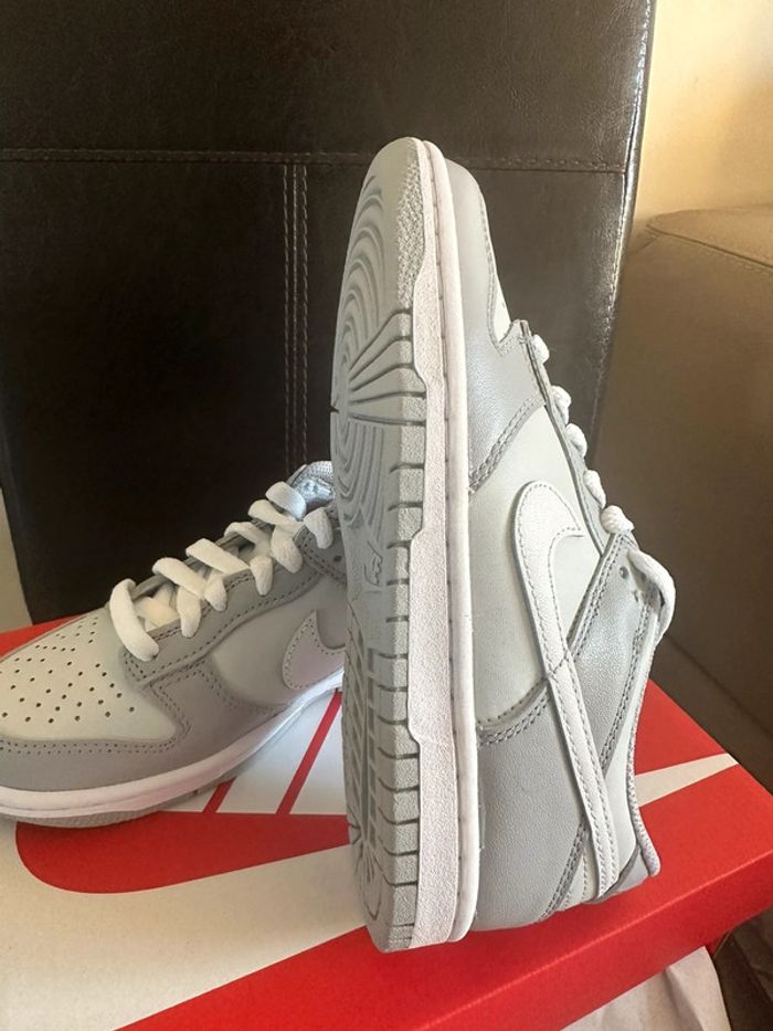 Nike dunk low 36 gris