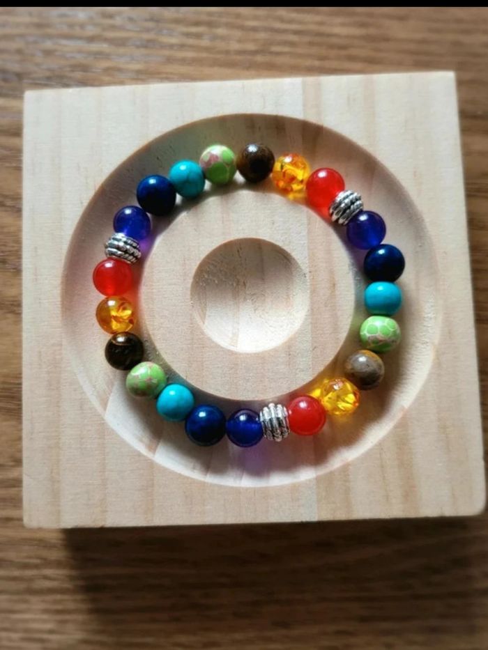 Bracelet perles multicolores – style bohème zen – pierres fantaisie & séparateurs argentés - photo numéro 3