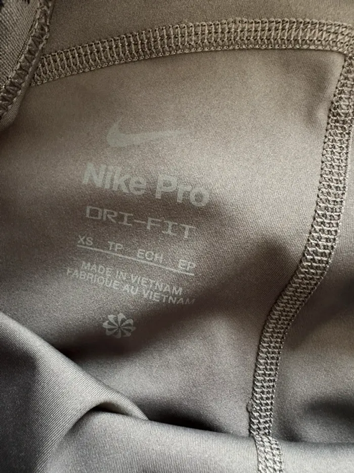 Nike pro leggings pour femme taille XS neuf avec étiquette - photo numéro 7