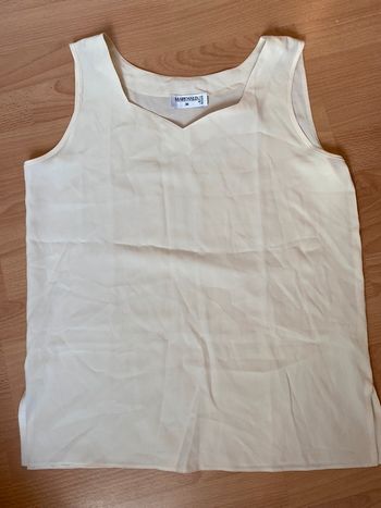 Beau caraco/débardeur blanc cassé T. 40 femme TBE