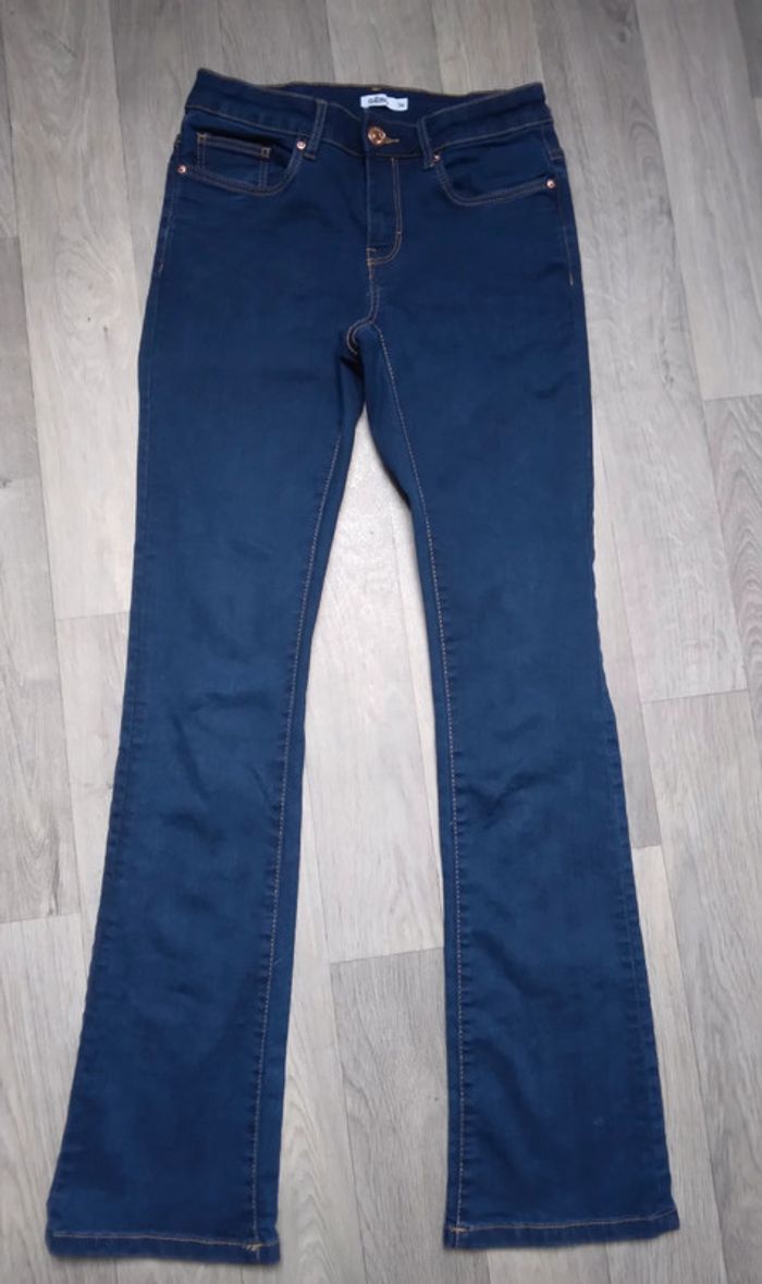jeans femme T .36 - photo numéro 1