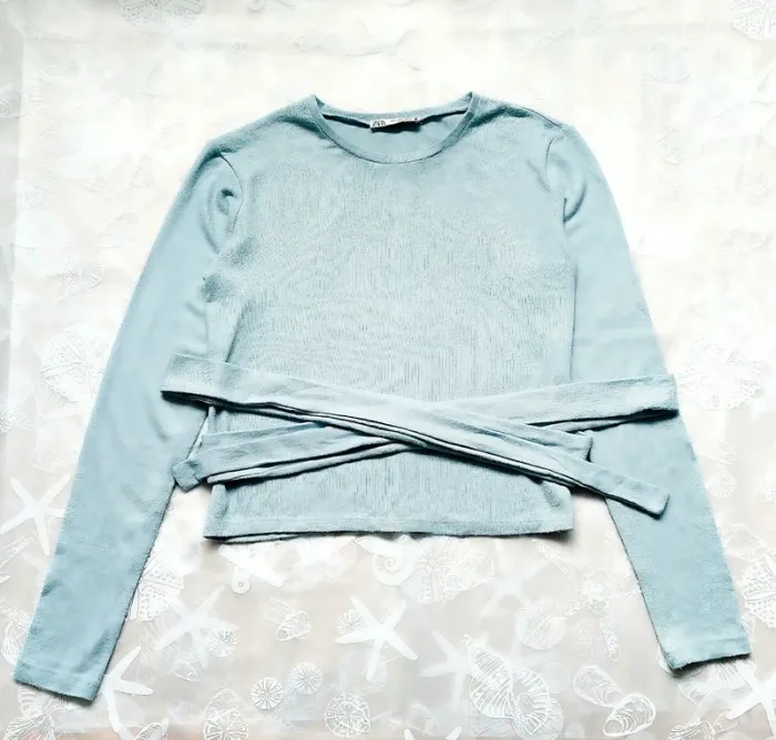 Top court Zara bleu en maille