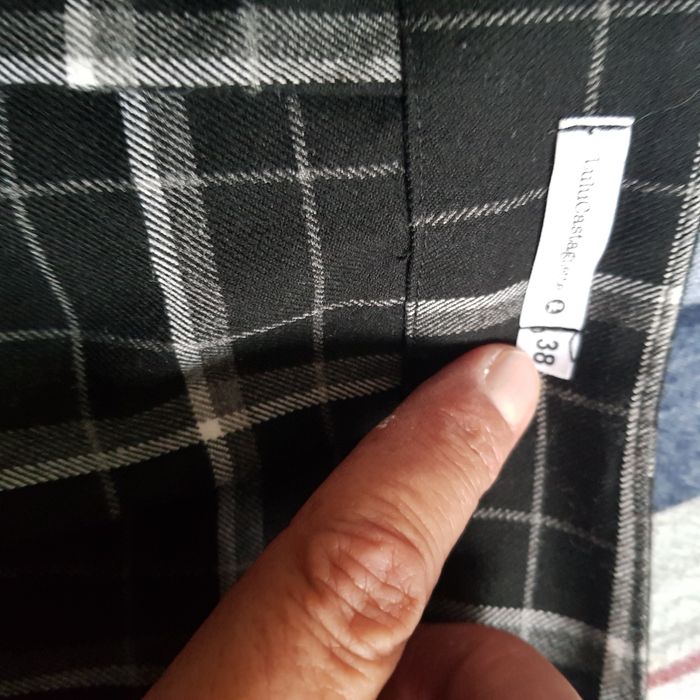 Jupe femme T 38 - photo numéro 4