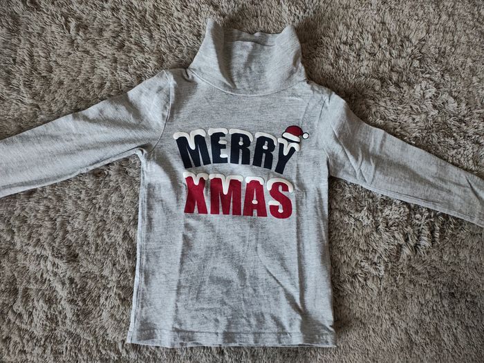 Tee-shirt Noël taille 5 ans Vertbaudet