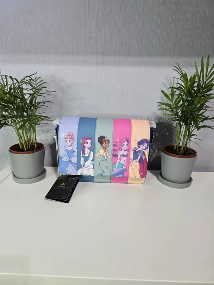 Sac à main Loungefly princesses version manga