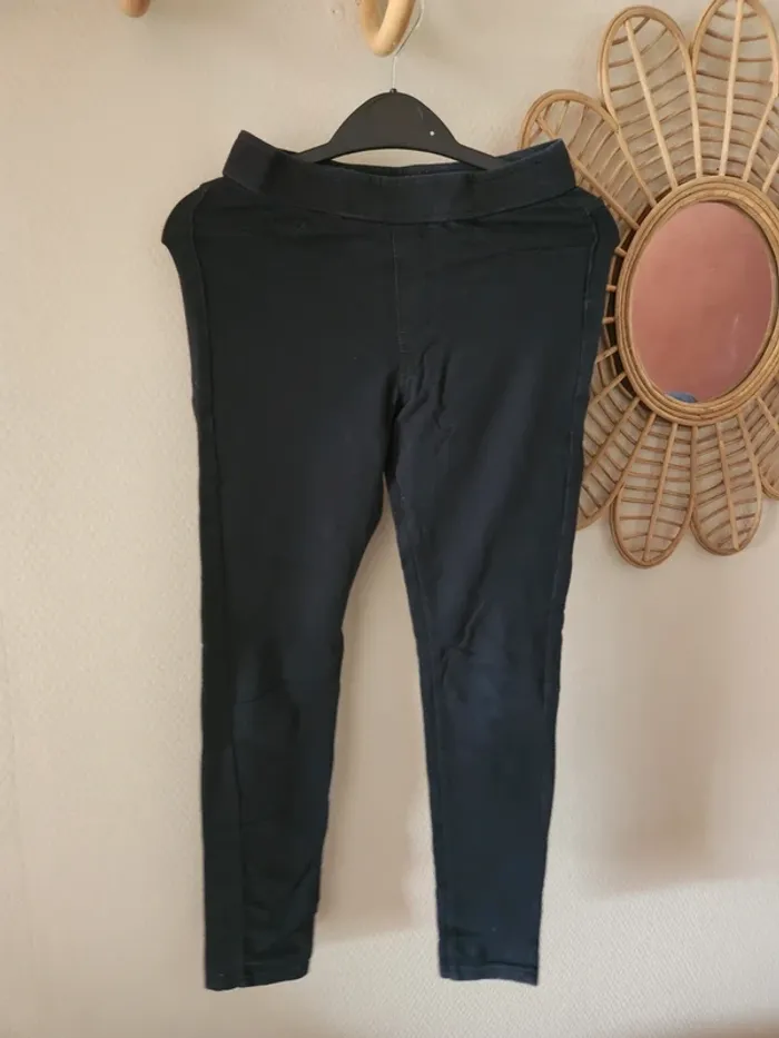 Lot 3 tshirt ML + Jegging noir kiabi - photo numéro 7