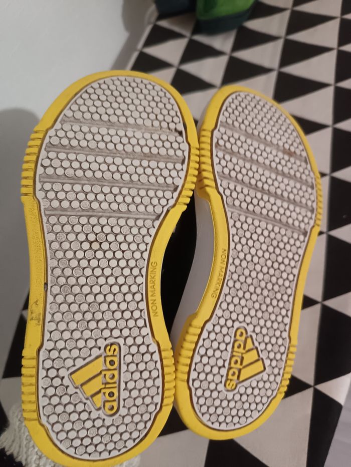 Basket pointure 29 adidas - photo numéro 5