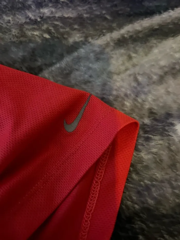 T shirt corail noir xs nike - photo numéro 5