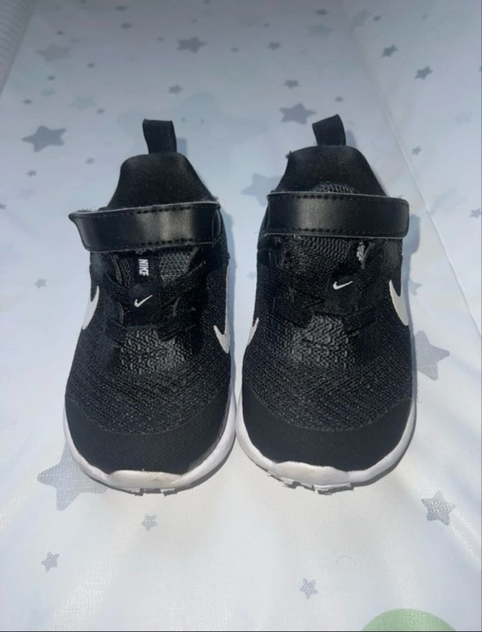 Baskets Nike bébé - photo numéro 3
