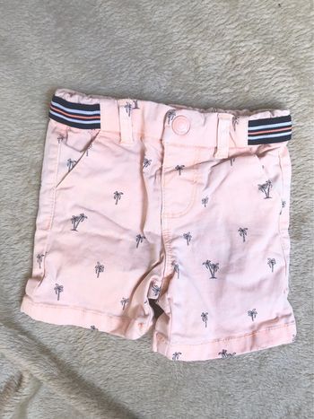 Short / 9mois / tape à l’œil