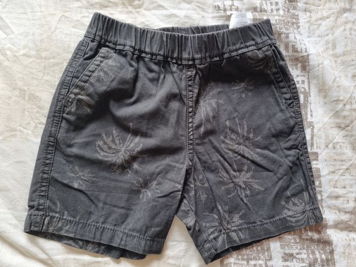Short garçon 3ans - photo numéro 1