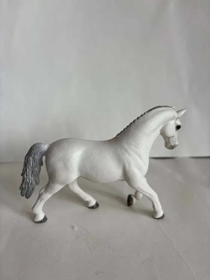 Jument lippizzan Schleich - photo numéro 2