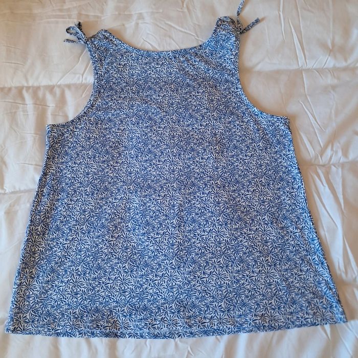 Haut sans manche - photo numéro 2