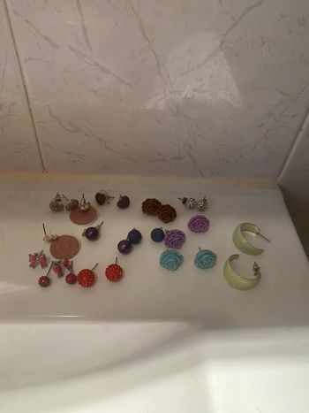 Lot paires de boucles d’oreille