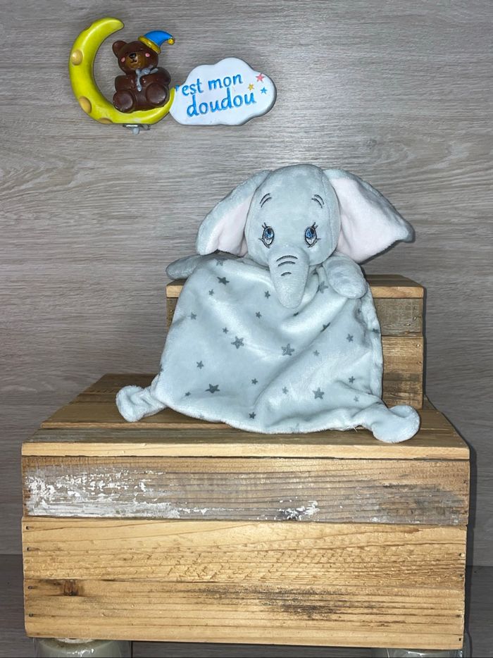 DY276 doudou éléphant 🐘 dumbo