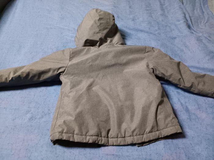 Blouson hiver garçon  taille 6/7ans - photo numéro 2