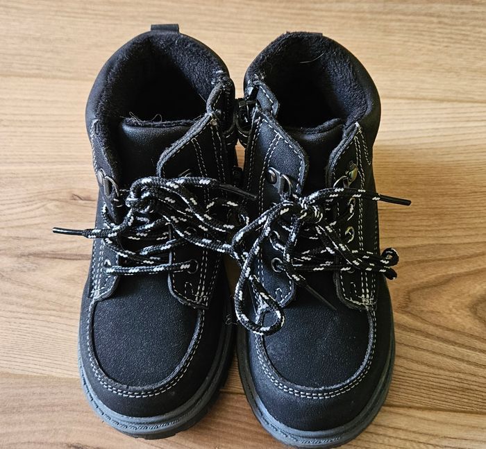 Chaussures (bottines) 25noires garcon - photo numéro 3