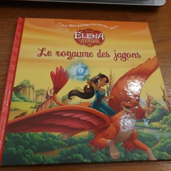 Livre Elena d'avalor le royaume des jagons
