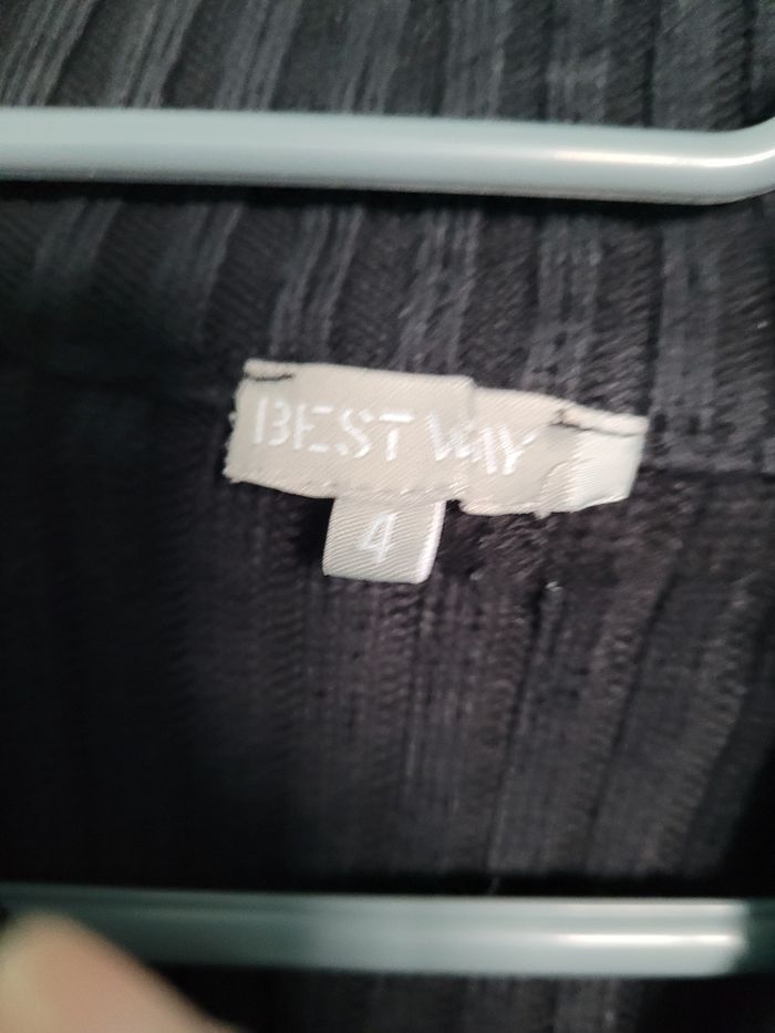 Gilet taille 4ans - photo numéro 3