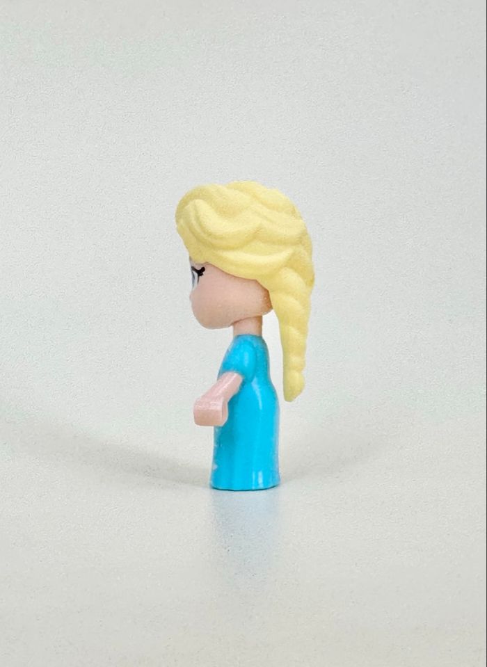 Lego Figurines Disney, La Reine des Neiges : micro-doll Elsa, robe bleue et argentée - photo numéro 2
