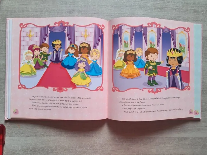 Livre mes histoires de princesse Charlotte aux Fraises - photo numéro 5