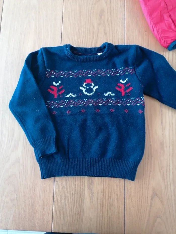 Lot de vêtements garçon en 4 ans - photo numéro 9