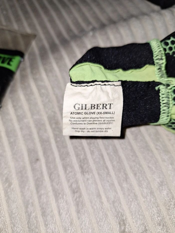 Équipement rugby : casque et gants - photo numéro 5
