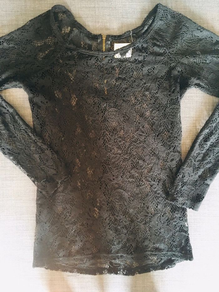 Haut noir manche longue zara taille S