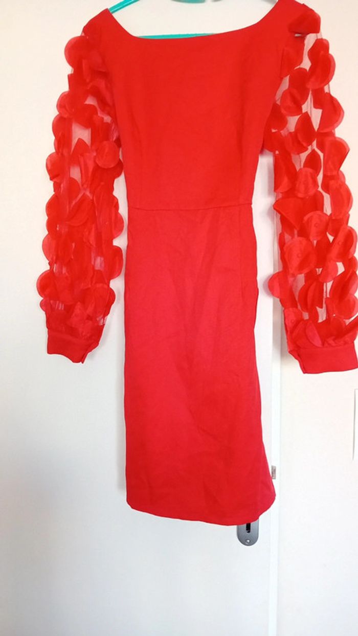 Robe rouge dos nu en S